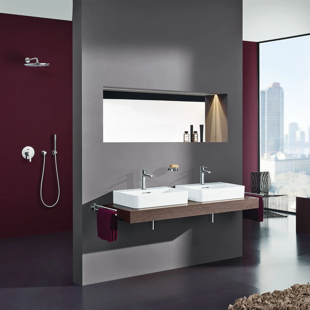 210 Shower Head, 8" - 1 Spray, 2.5 gpm