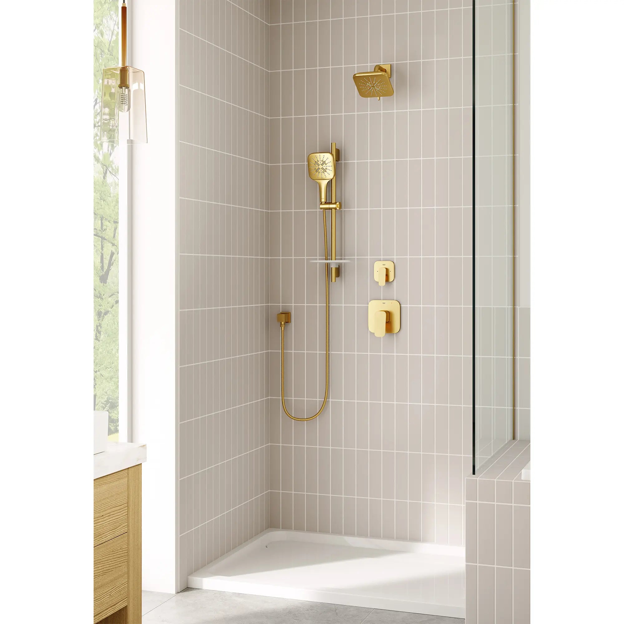 Shower Head, 6-1/2" - 3 Sprays, 1.75 GPM (6.6 L/min)