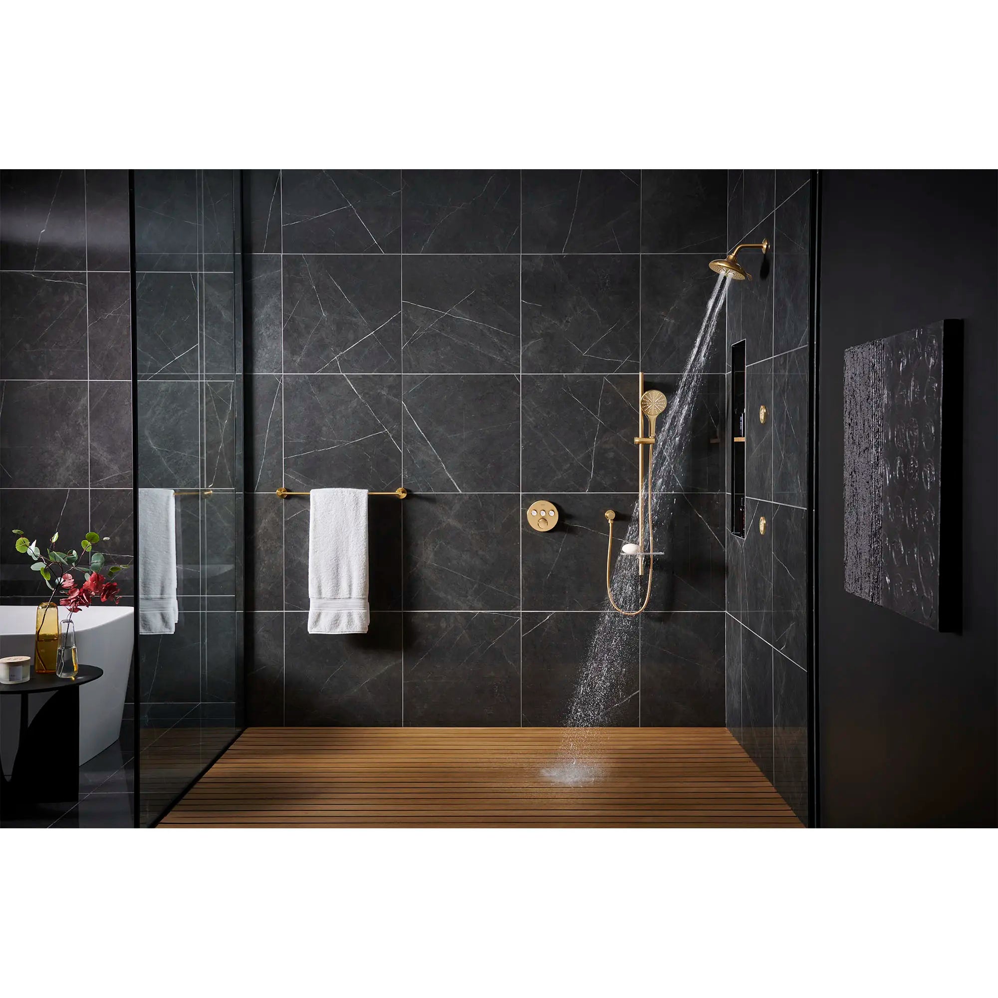 Shower Head, 6-1/2" - 3 Sprays, 1.75 GPM (6.6 L/min)