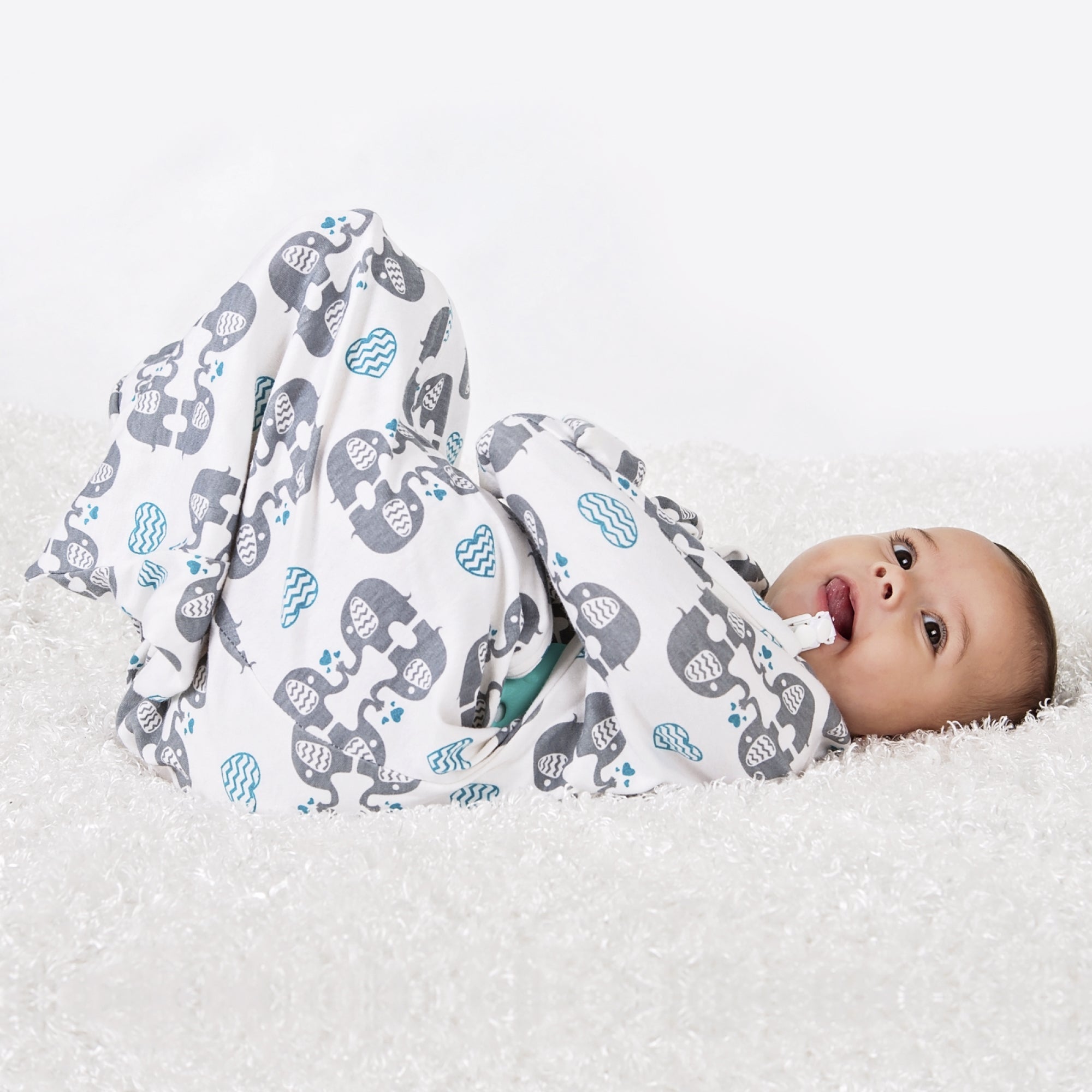 Sleeping Baby Zoo Pals Zipadee-Zip Swaddle Transition