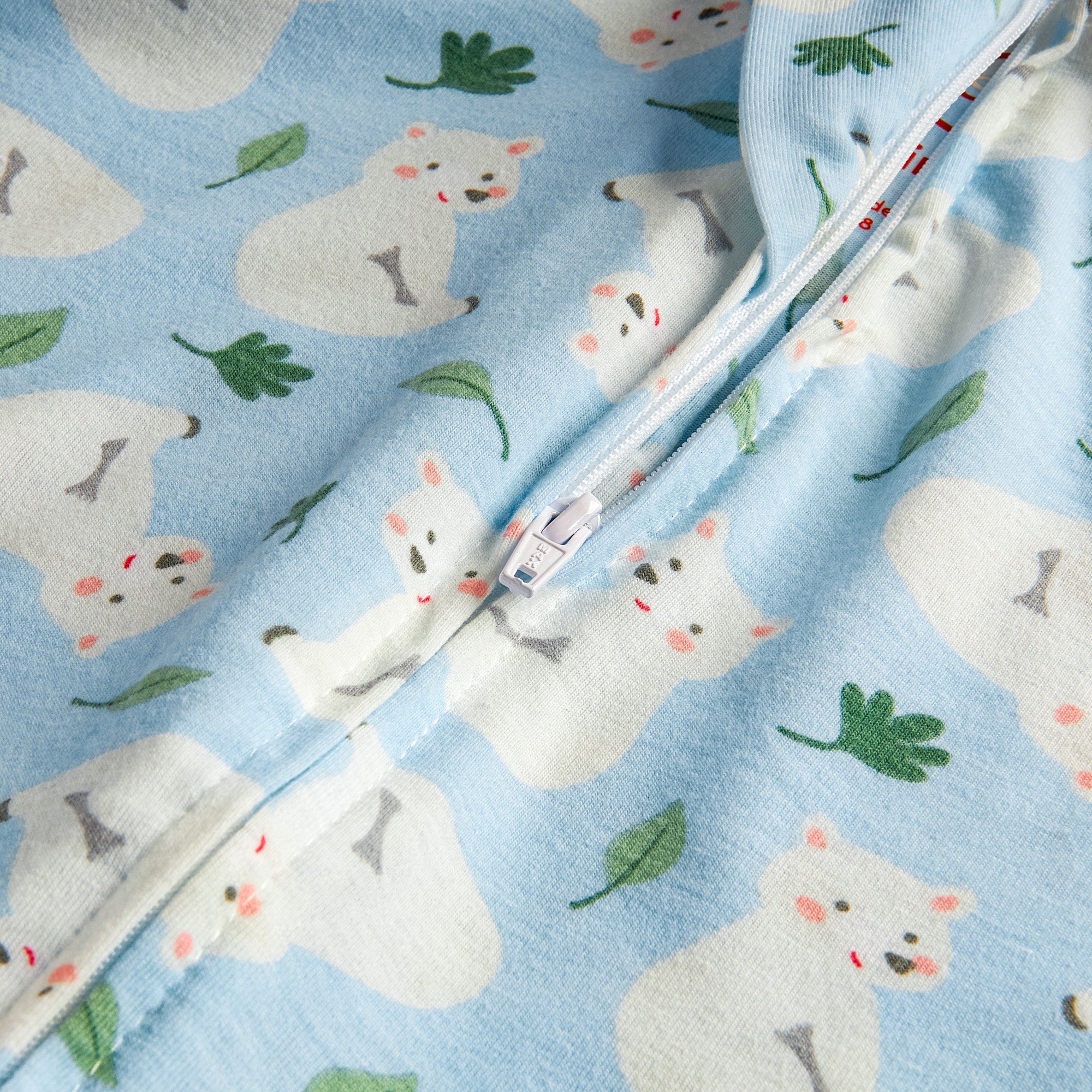 Sleeping Baby Zoo Pals Zipadee-Zip Swaddle Transition