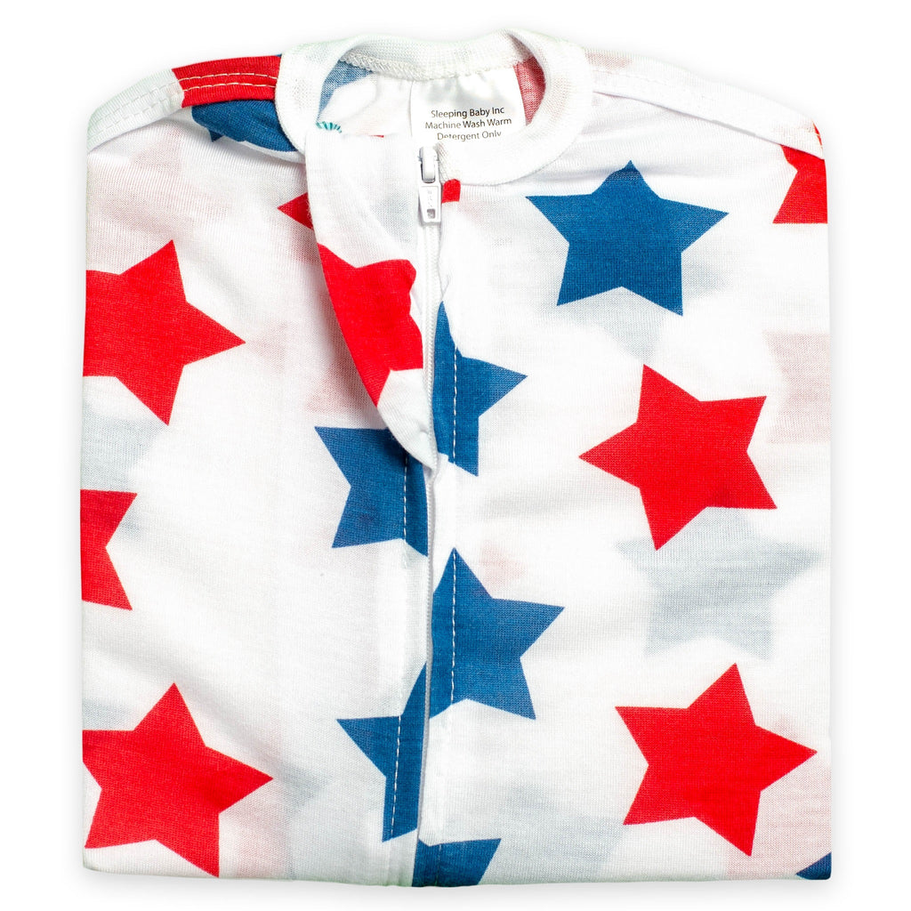 Sleeping Baby Blue & Red Stars Zipadee-Zip Swaddle Transition - Lightweight
