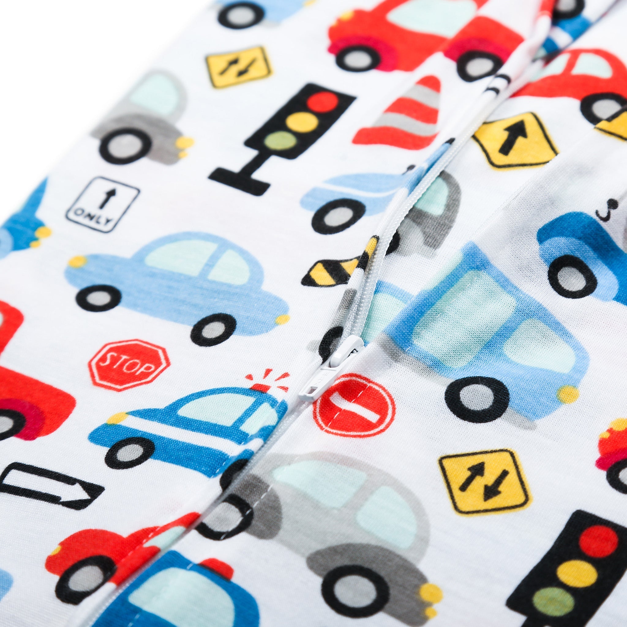 Sleeping Baby Going Places Zipadee-Zip Swaddle Transition - Lightweight